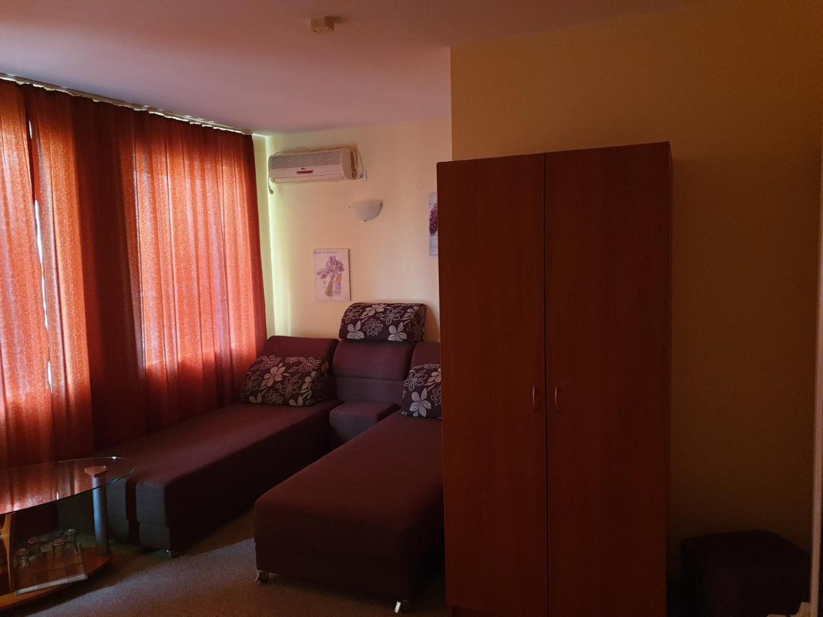Family Hotel Diana Pomorie Esterno foto