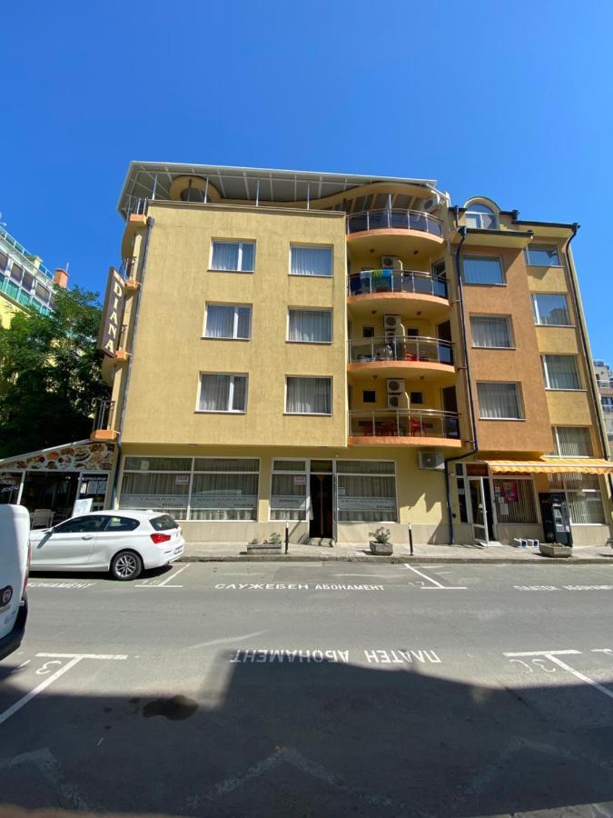 Family Hotel Diana Pomorie Esterno foto