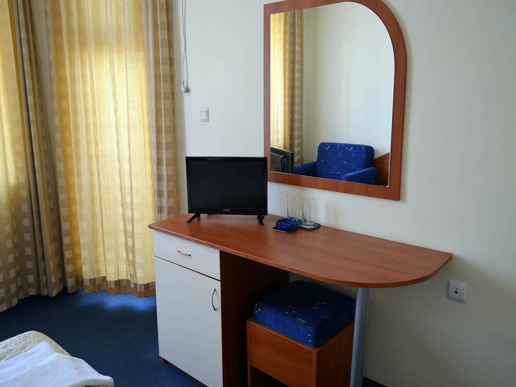 Family Hotel Diana Pomorie Esterno foto